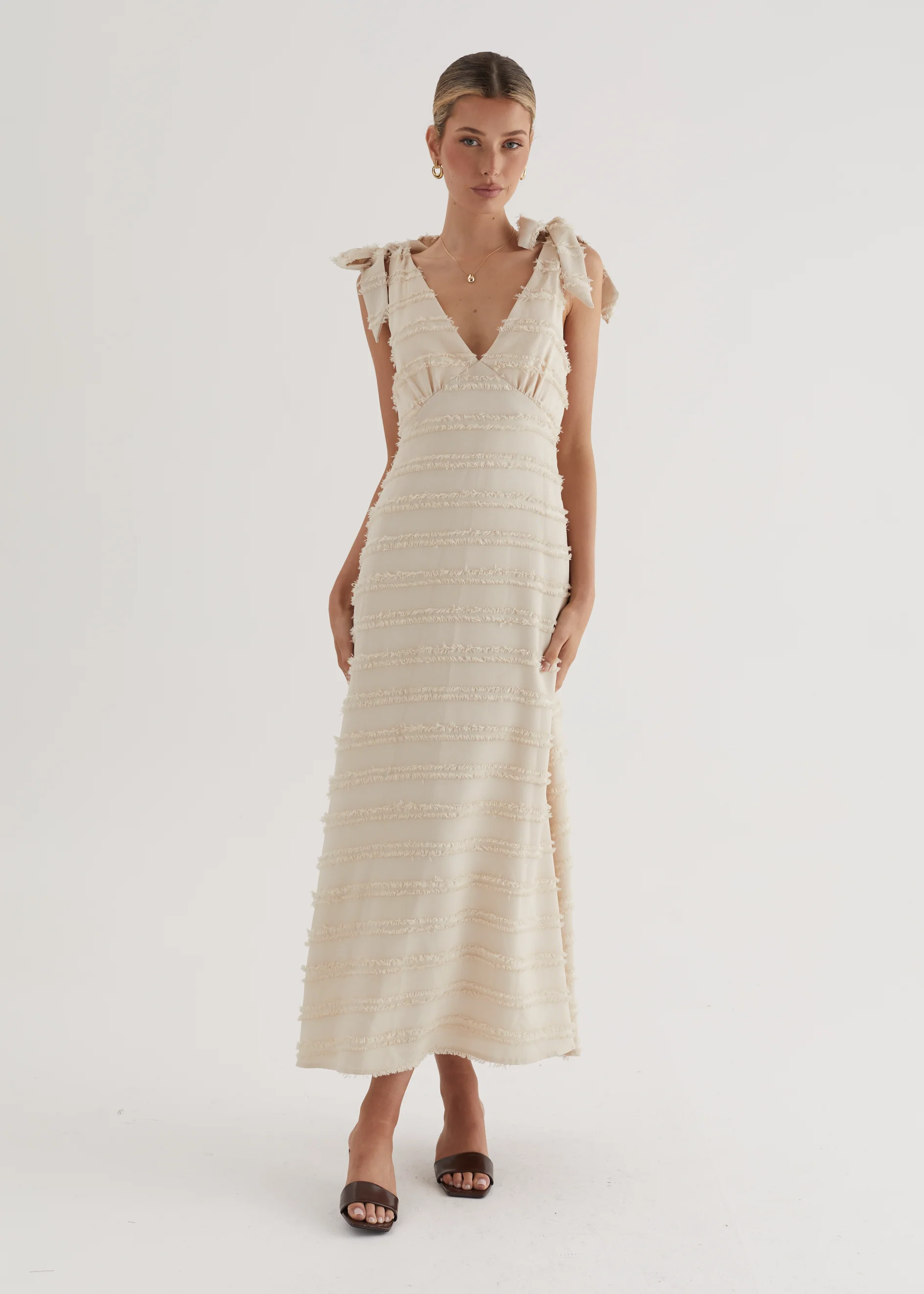 Bella Maxi Dress - Cream - Image 12