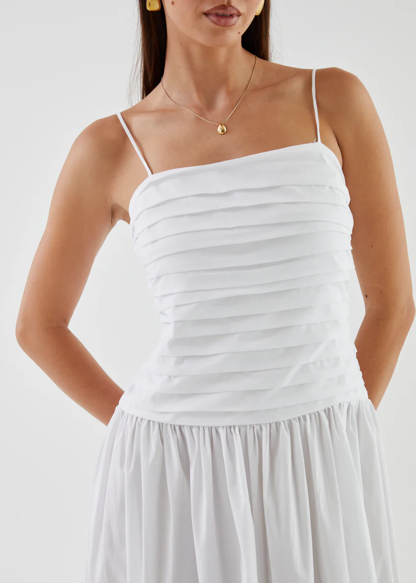 Kartrena Maxi Dress - White - Image 10