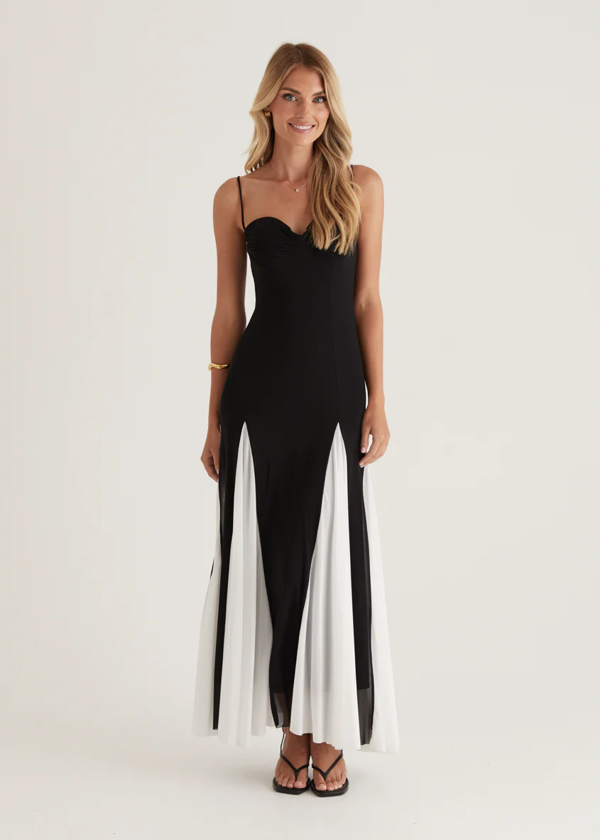 Langstone Maxi Dress - Black - Image 5