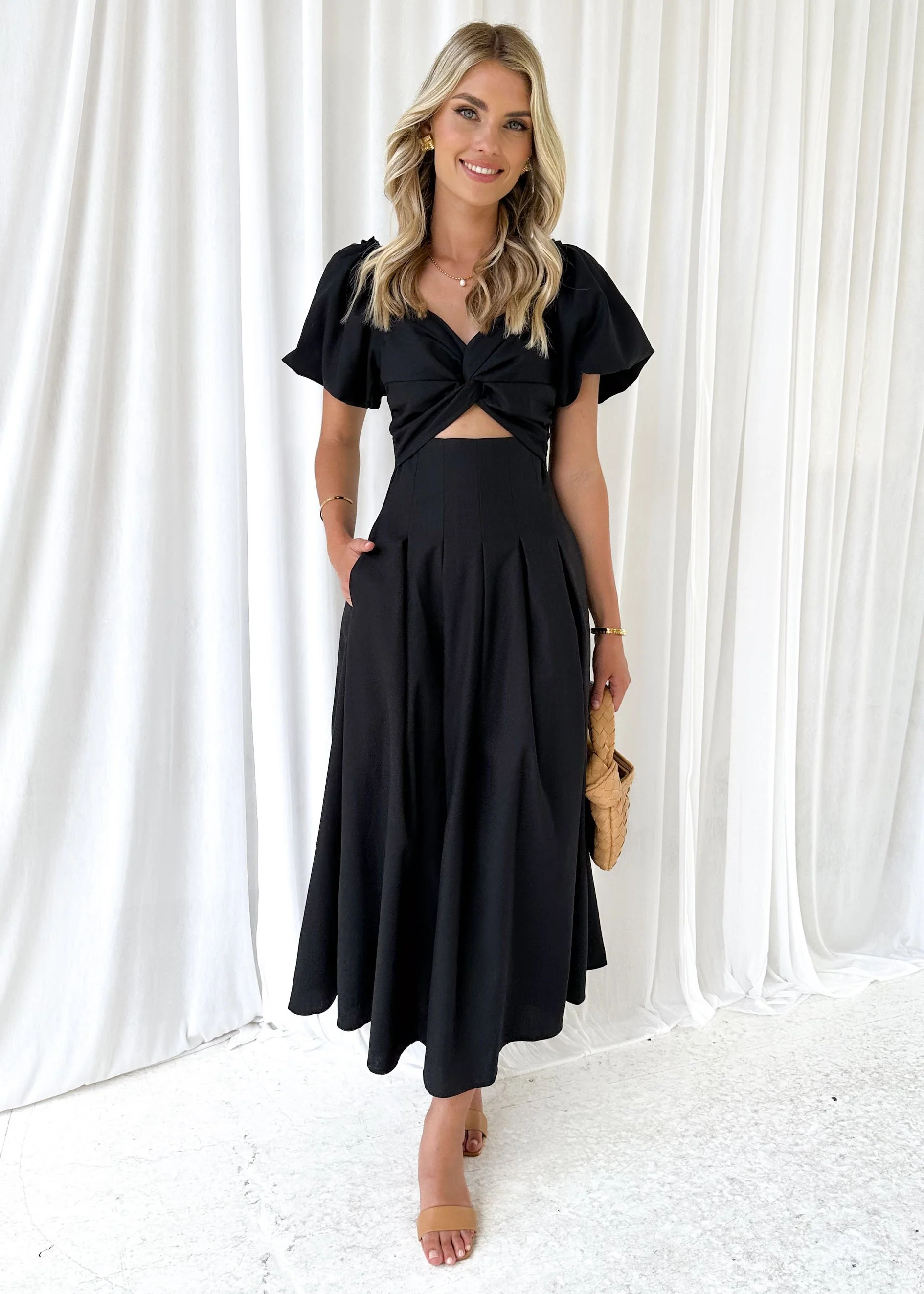 Larttie Off Shoulder Midi Dress - Black - Image 10