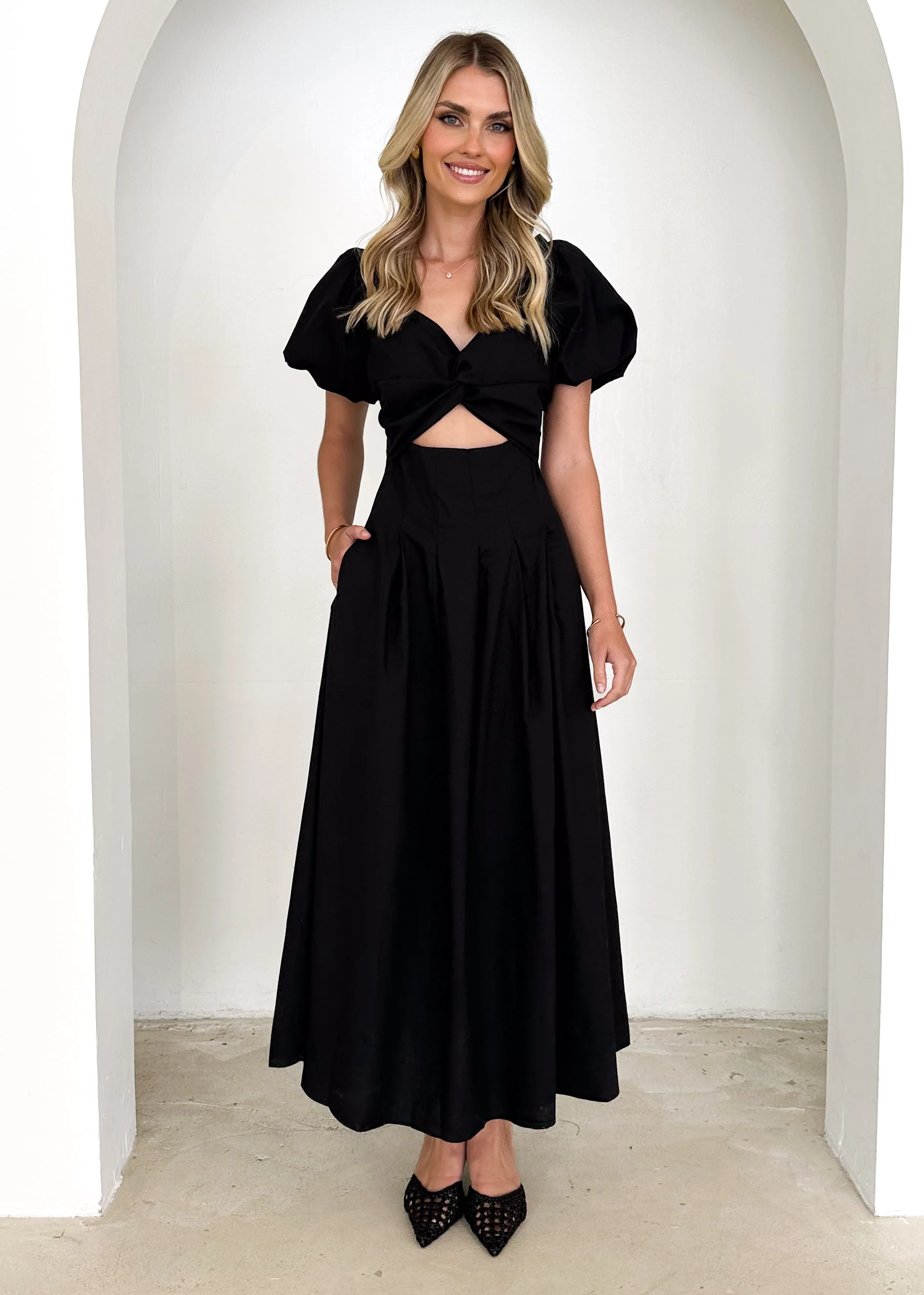 Larttie Off Shoulder Midi Dress - Black - Image 3