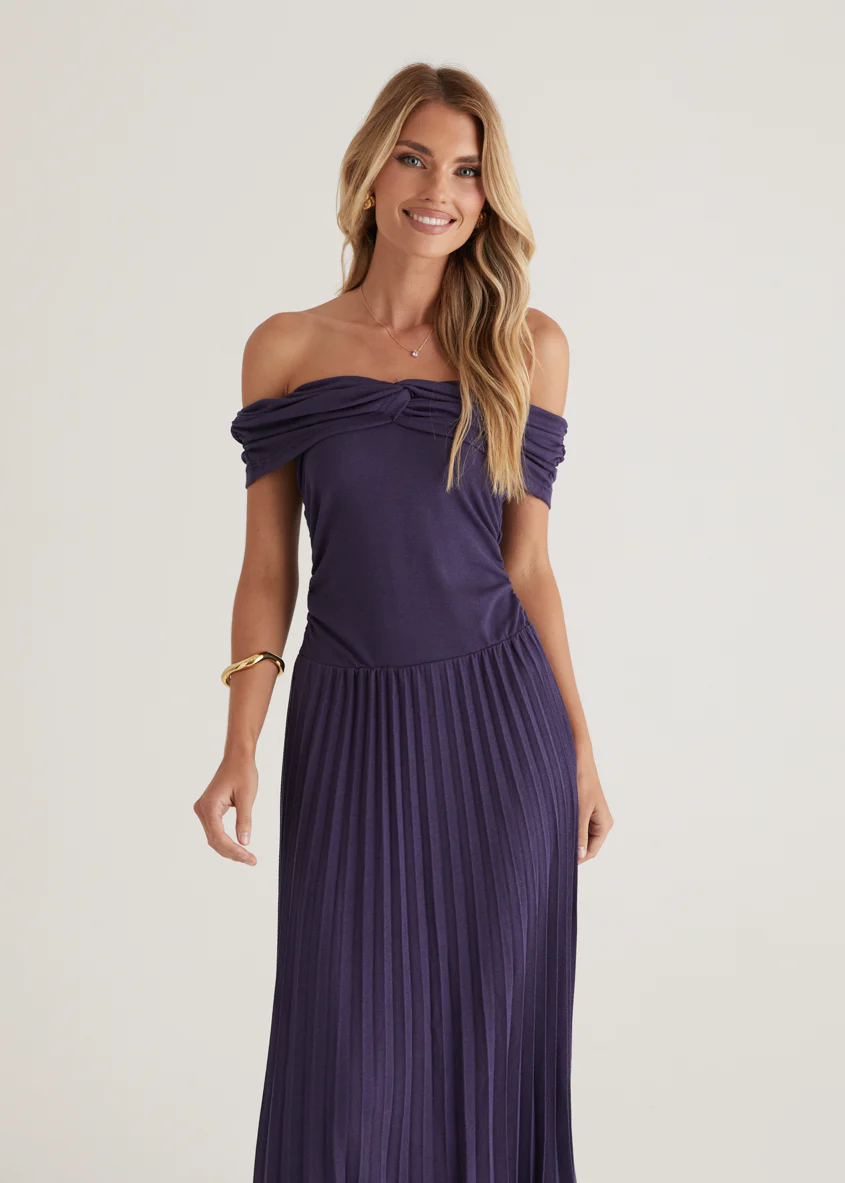 Lottie Off Shoulder Maxi Dress - Navy - Image 2