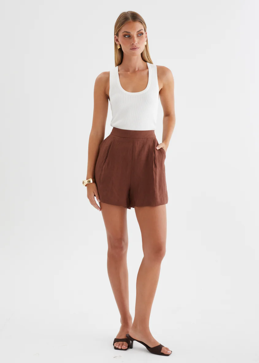 Malibu Linen Shorts - Chocolate - Image 4