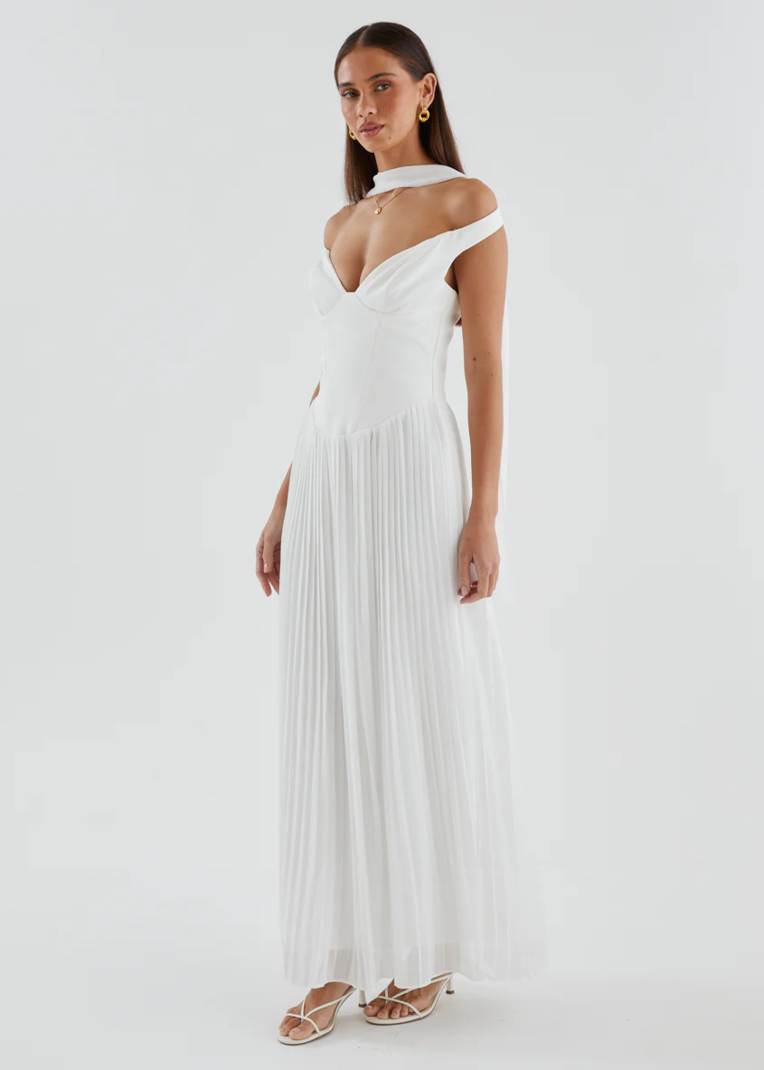 Niah Off Shoulder Maxi Dress - Off White - Image 7