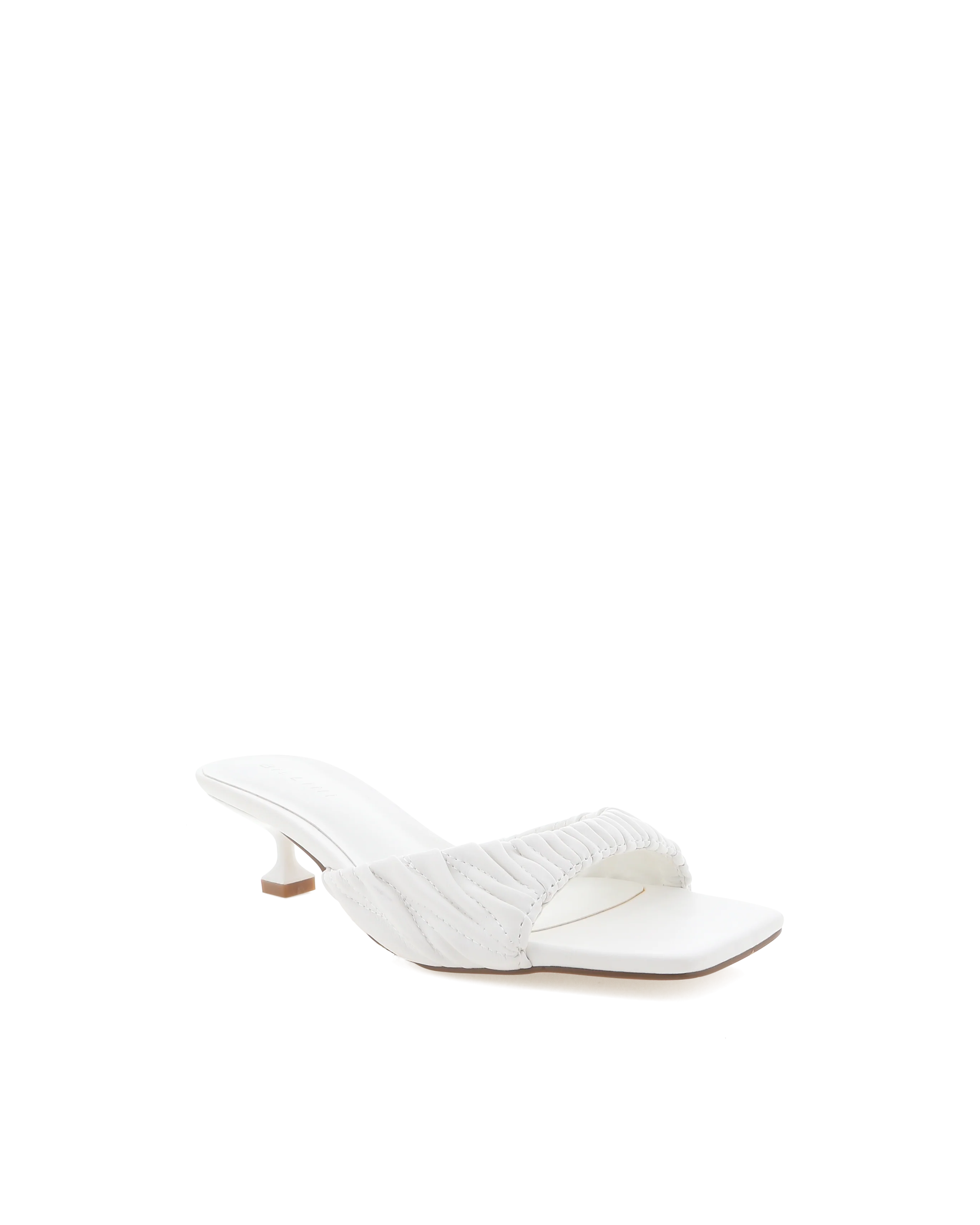 Pilar Heels - White
