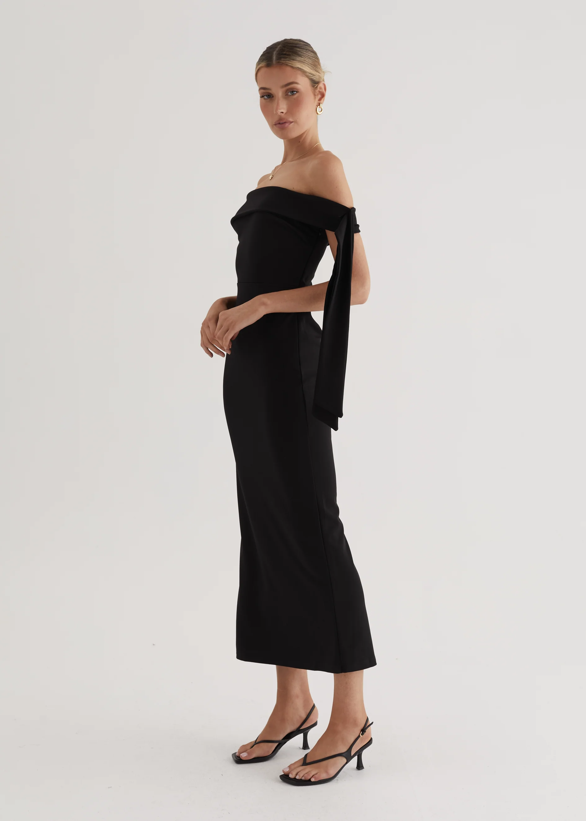 Renia Off Shoulder Maxi Dress - Black - Image 12