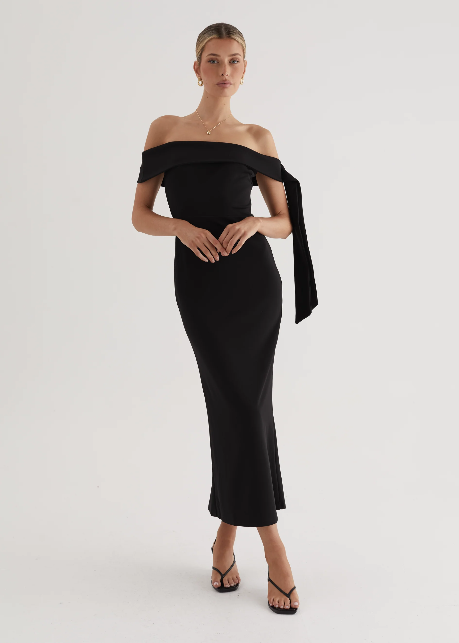 Renia Off Shoulder Maxi Dress - Black - Image 9
