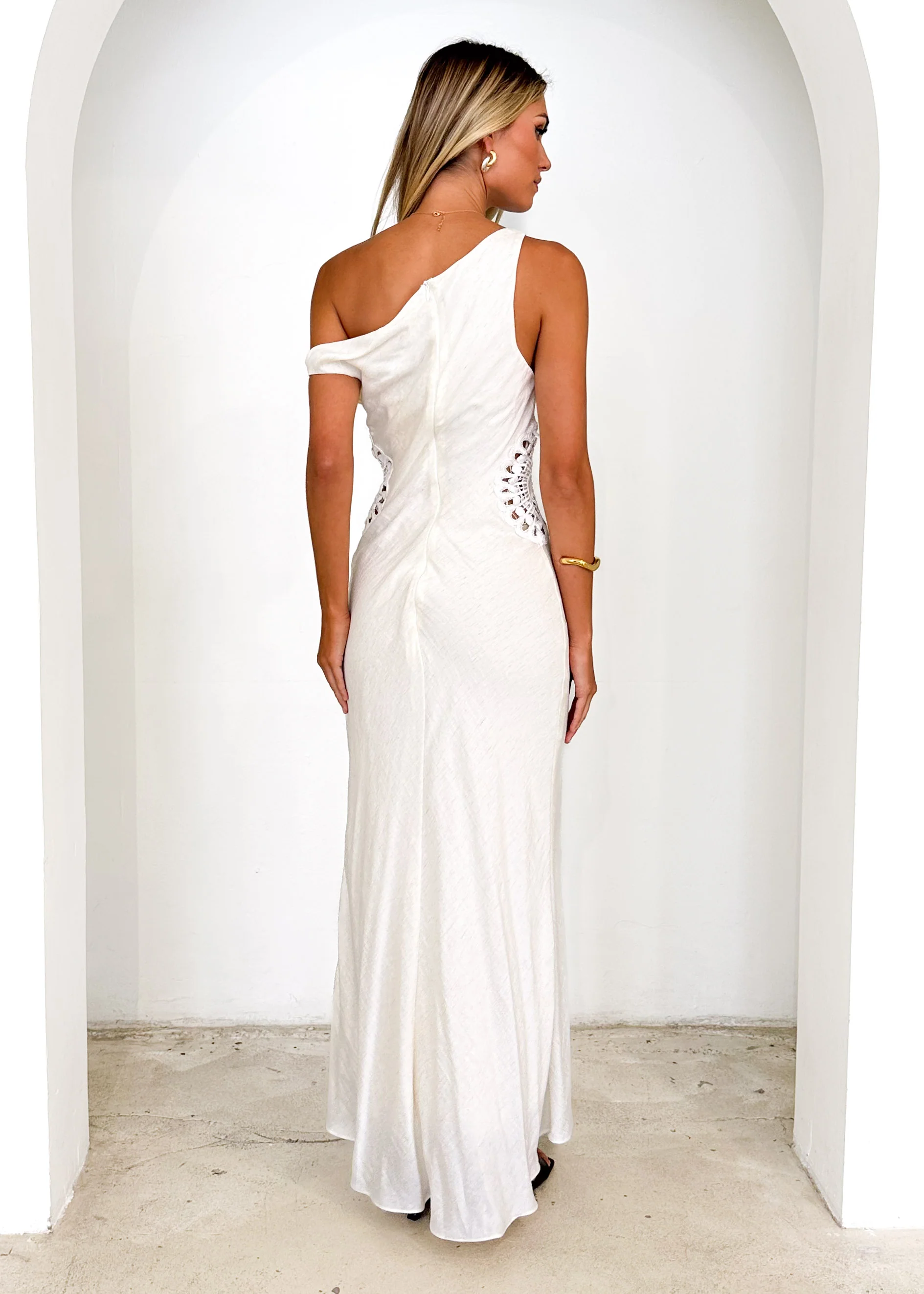 Sarai One Shoulder Maxi Dress - Cream - Image 6