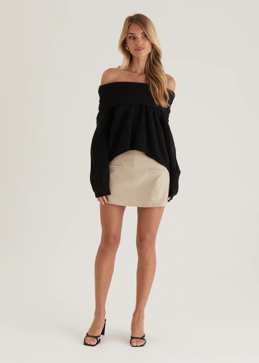 Shiloh Off Shoulder Sweater - Black - Image 7
