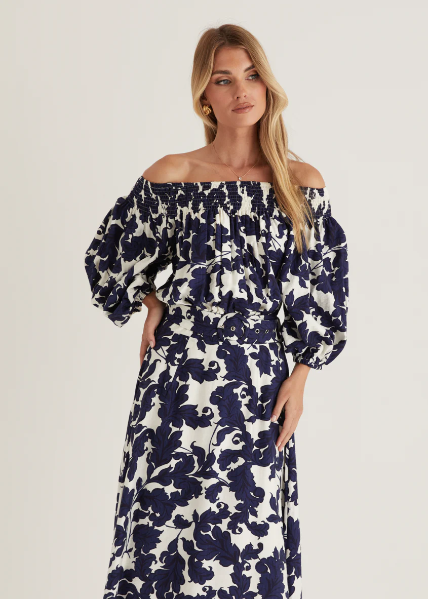 Talu Off Shoulder Midi Dress - Navy Paisley - Image 7
