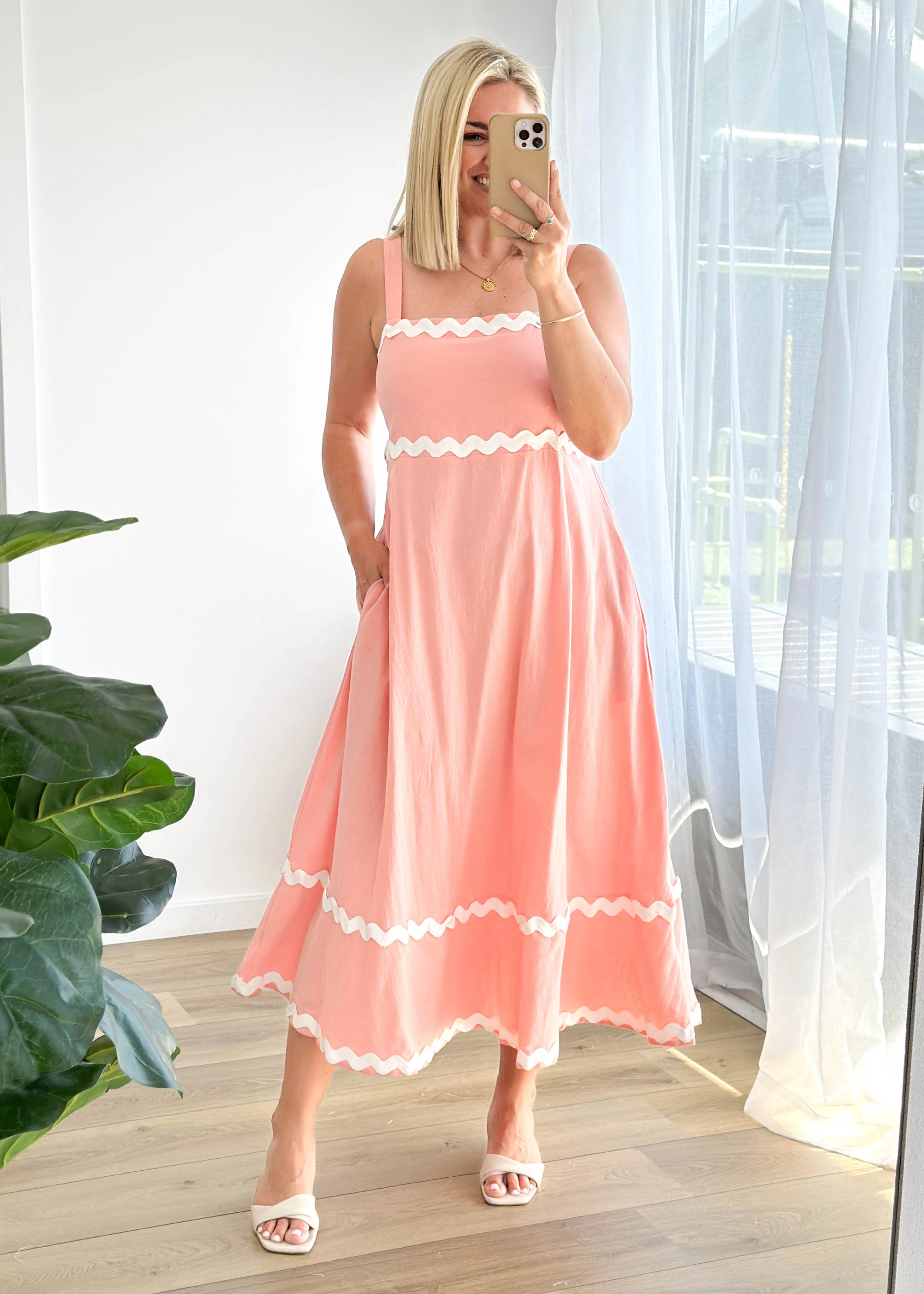 Vanya Maxi Dress - Pink - Image 4